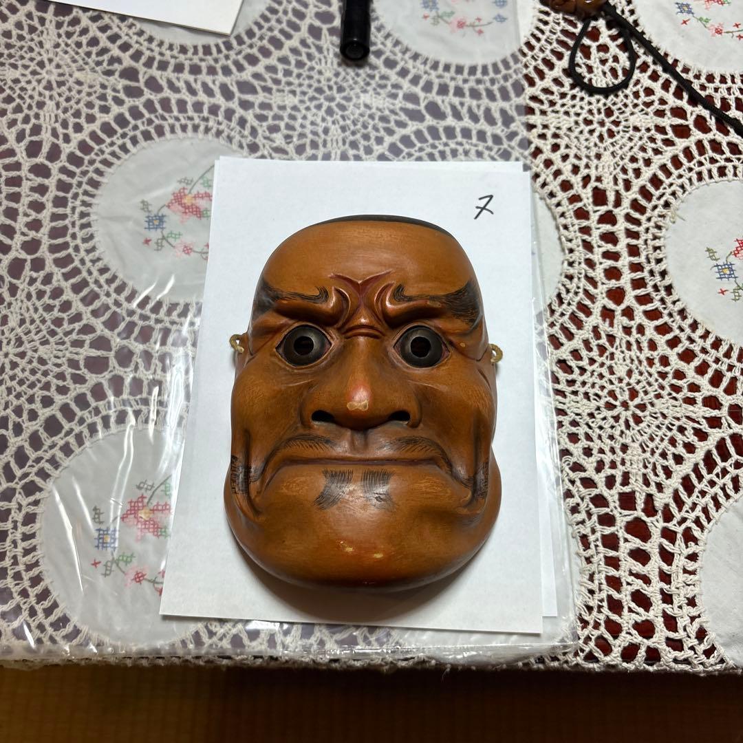 茶色の能面 7