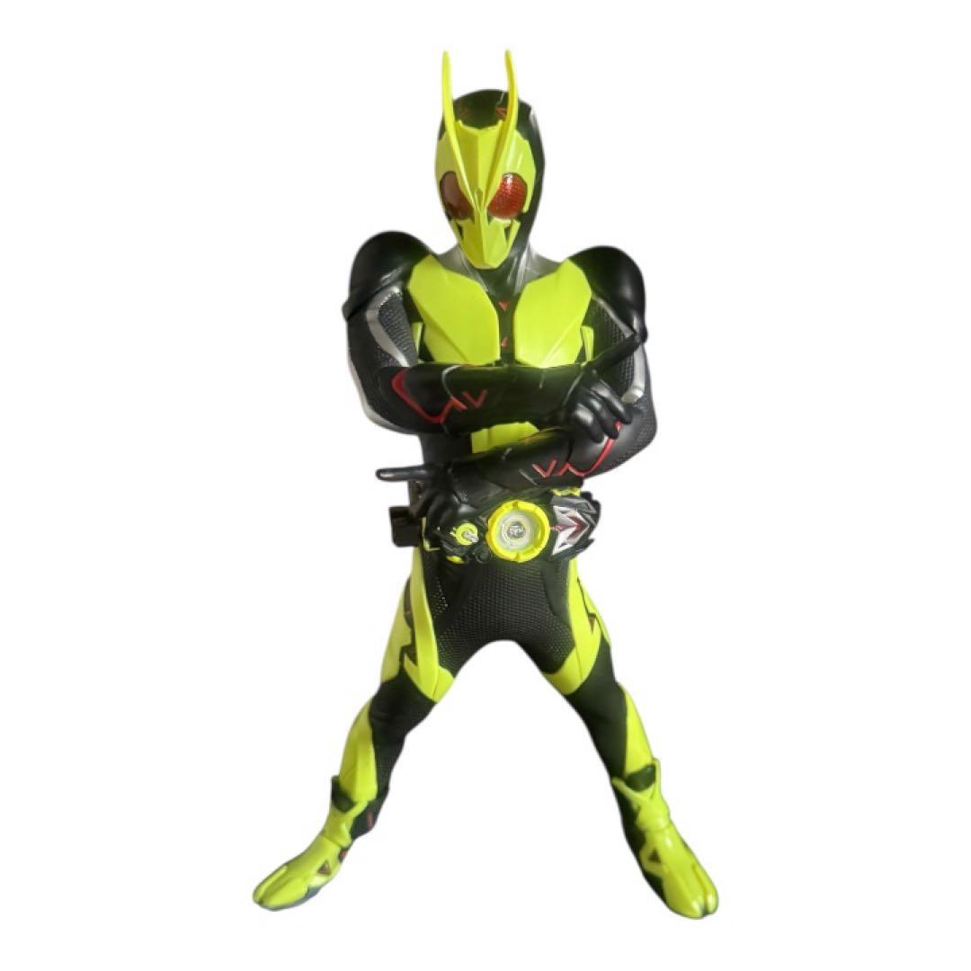 仮面ライダー ゼロワンフィギュア 黒と蛍光緑