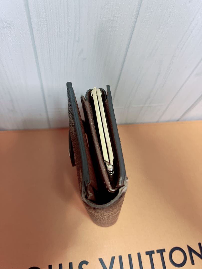 【人気モデル】Louis Vuitton ルイヴィトン 二つ折り財布 モノグラム