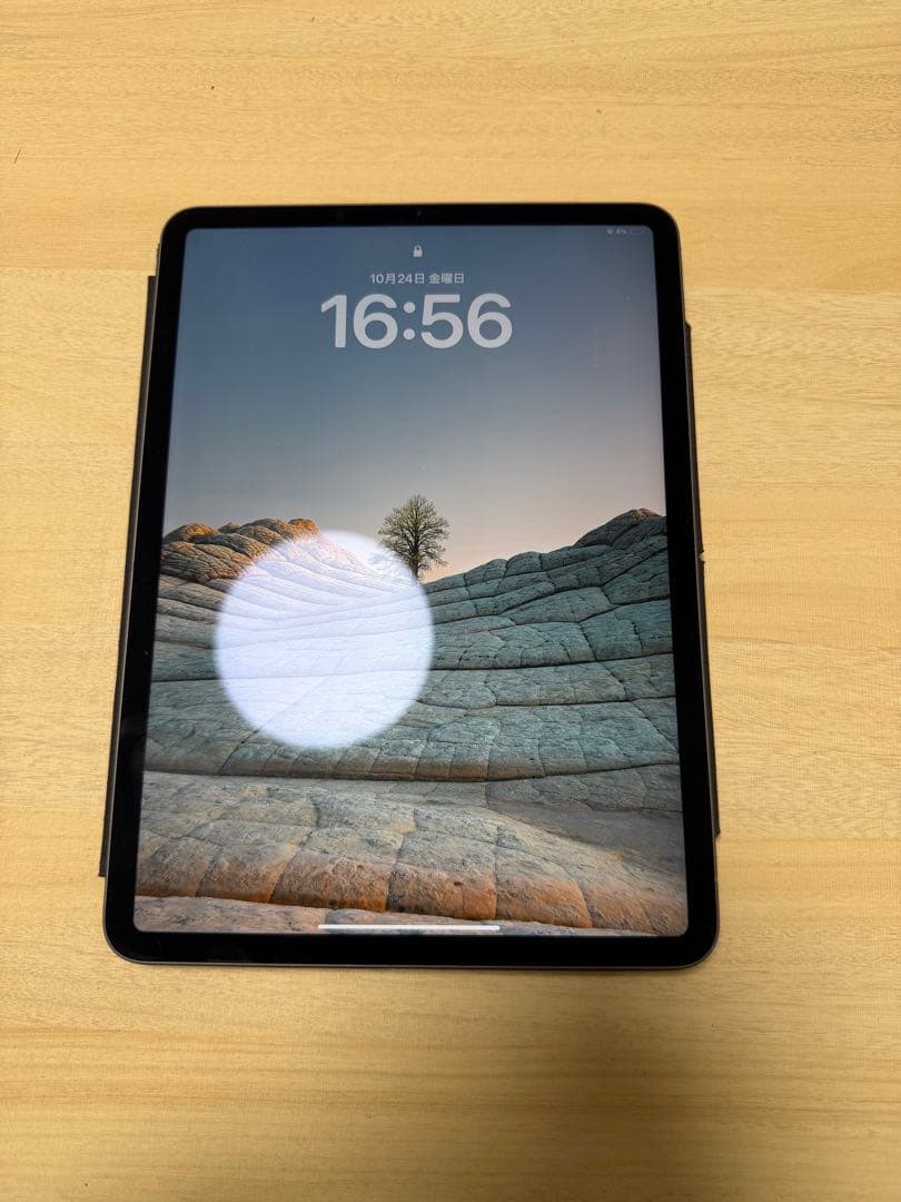 Apple iPad proスペースグレー第二世代