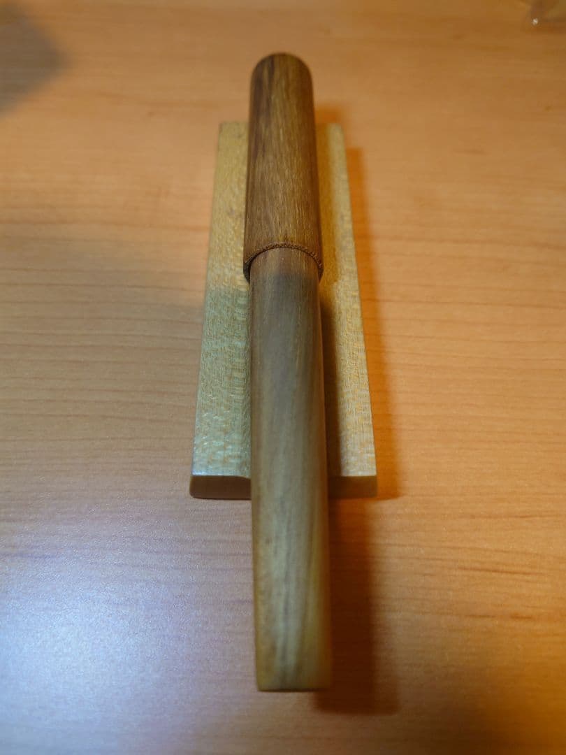 WANCHER 世界樹万年筆　渓流ニブ　おまけ付き　木箱入り　長刀