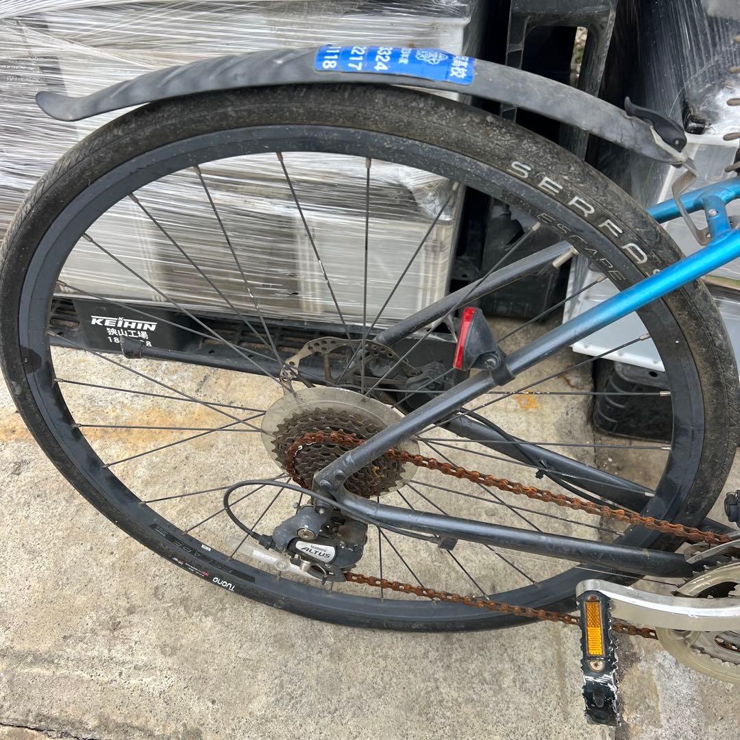 GIANT ジャイアント ESCAPE クロスバイク アルミボディ700*32C