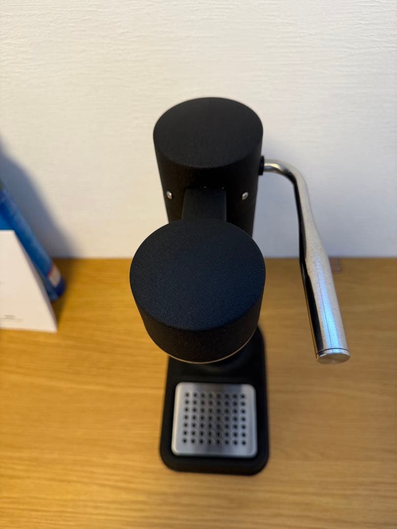 Aarke 炭酸水メーカー + SodaStream 専用ガスシリンダー付き