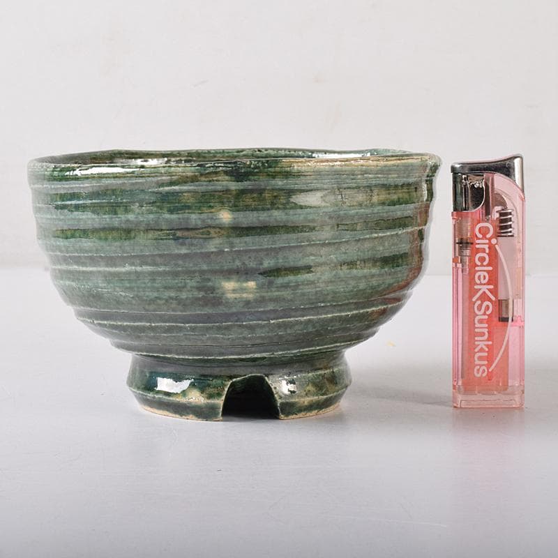 北大路魯山人作　織部焼　於里辺　茶碗　共布共箱　M　R8325