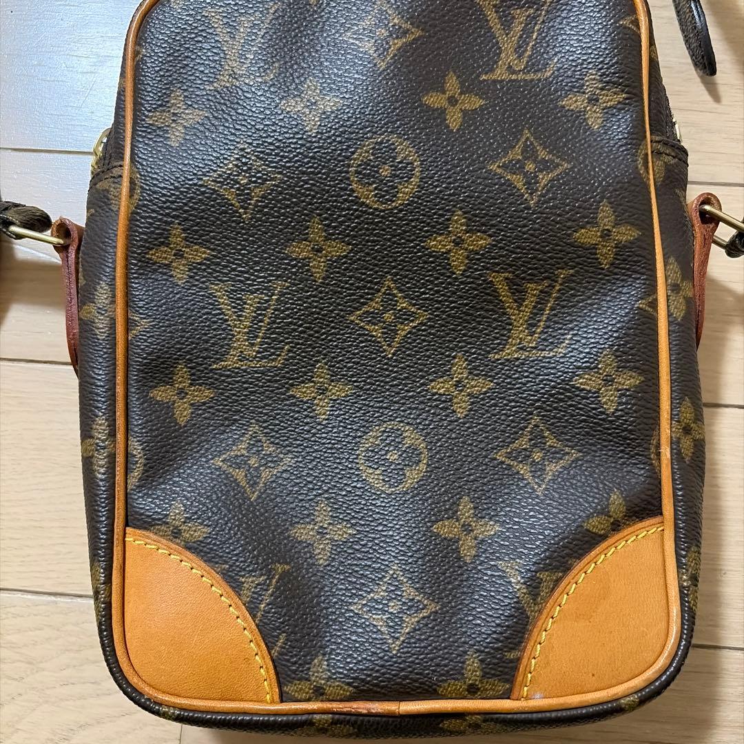 Louis Vuitton モノグラムダヌーブショルダーバッグ