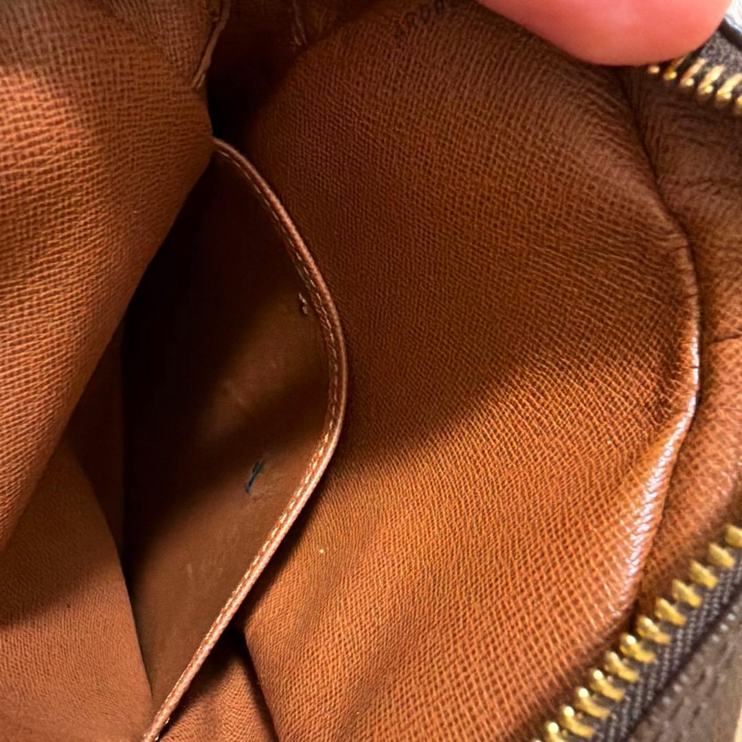 Louis Vuitton モノグラムダヌーブショルダーバッグ