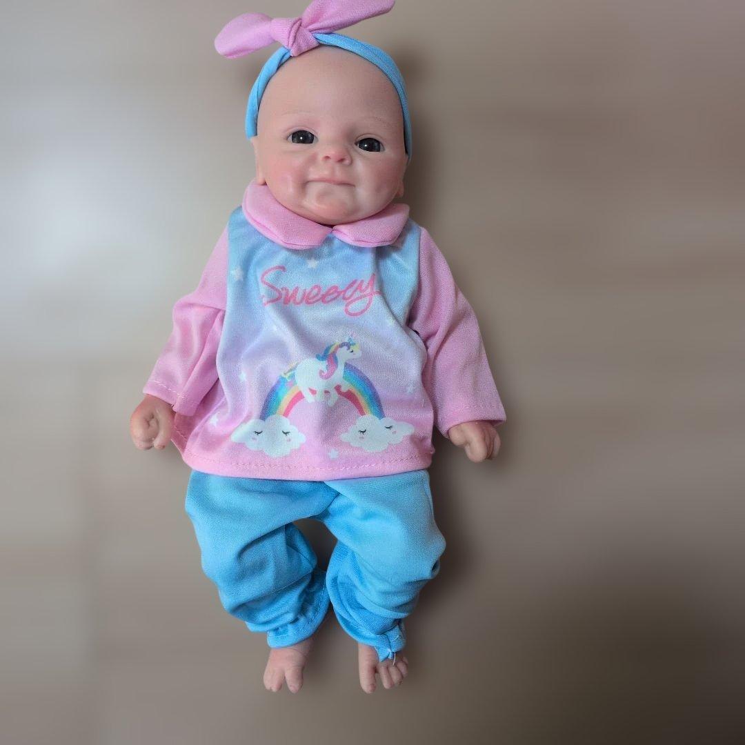 フルシリコン リボーンドール　優しい目の女の子