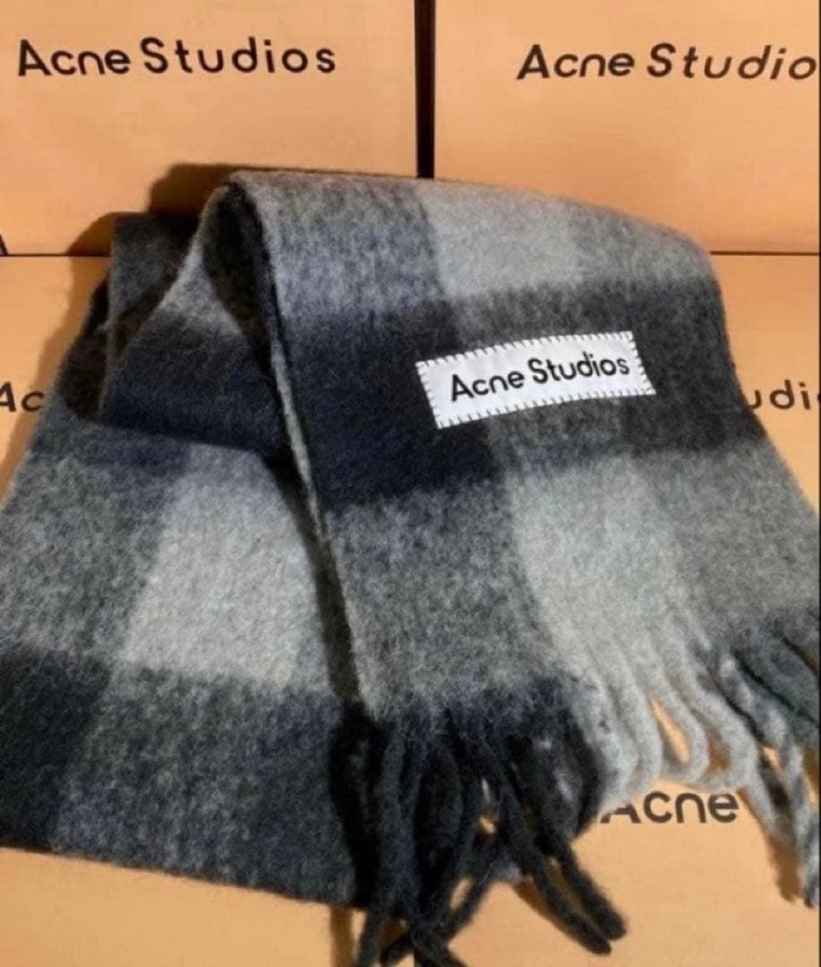 Acne Studios マフラー