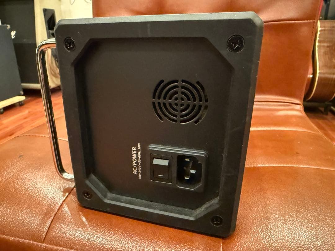 BEHRINGER XR18 デジタルミキサー