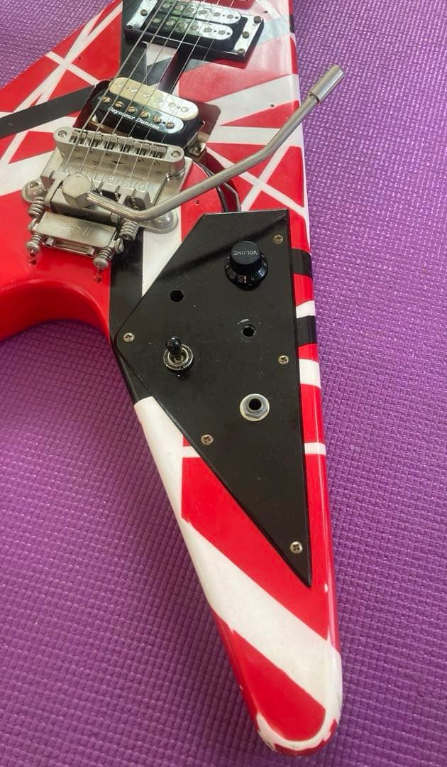 EVH 5150風　フライングV オリジナルペイント　ノーブランド