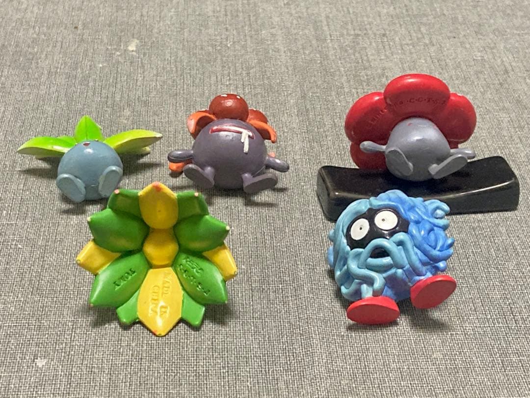 ポケモン モンコレ 初期 フシギダネ ナゾノクサ モンジャラ 進化系セット