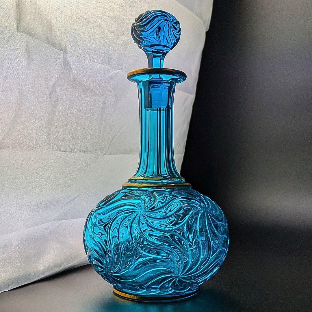 心奪われる鮮烈さ★オールドバカラ ロザース 26㎝カラフェ 金彩 ブルー