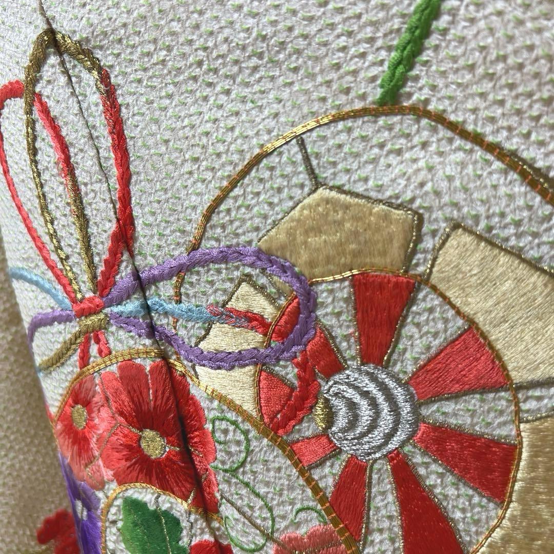 381 振袖フルセット 正絹 黄緑 グリーン 絞り 総刺繍 駒刺繍 レトロ