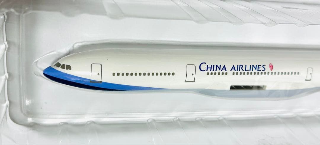 hogan 1/200 中華航空 A340-300