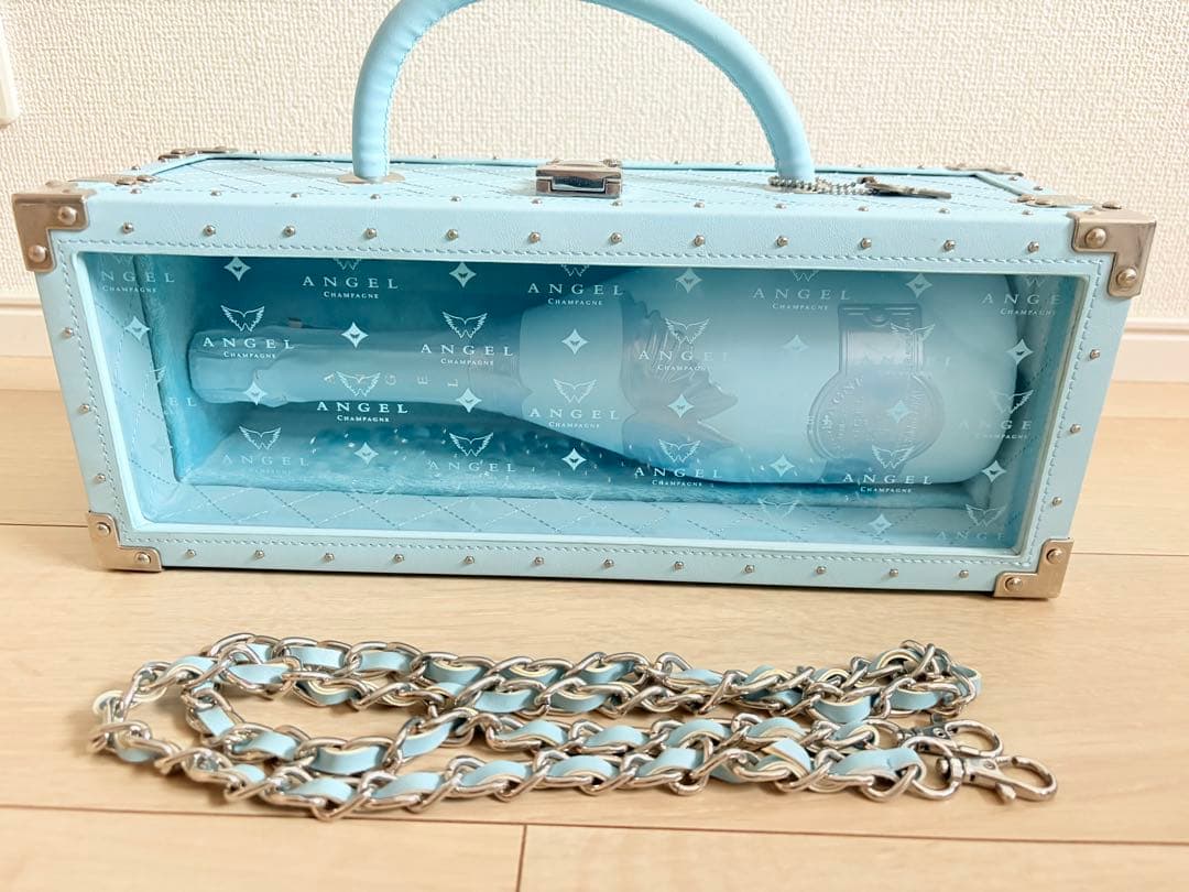 未開封 エンジェル シャンパン ドゥミセック 水色