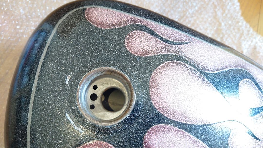 ハーレー リジスポタンク フレイムス ラメ スポーツスター チョッパー