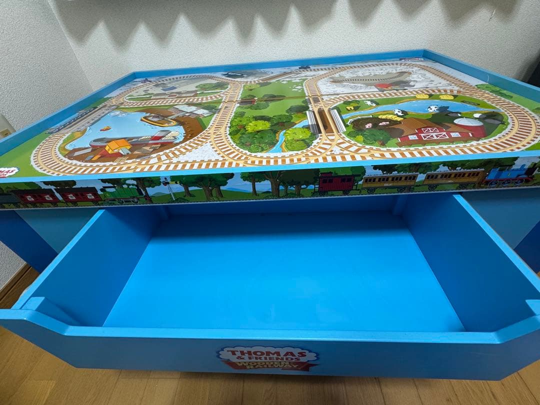 きかんしゃトーマス　プレイテーブル　プラレールセット 引取限定