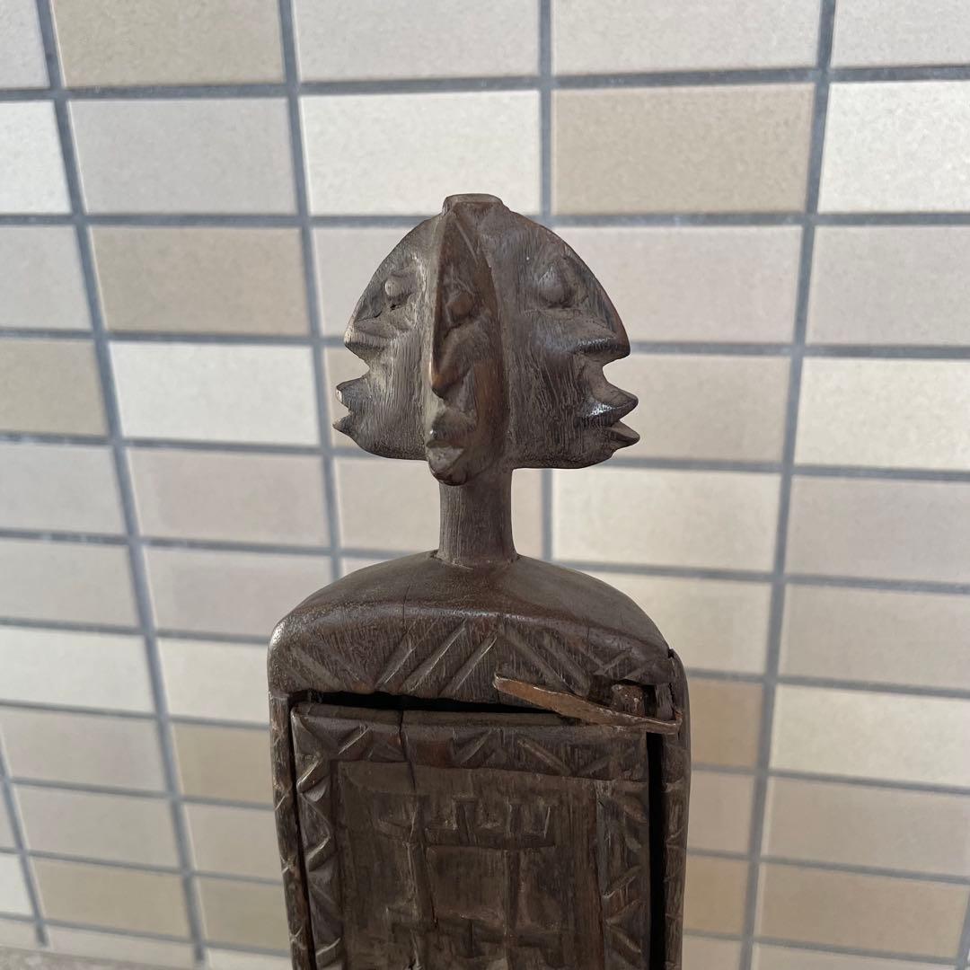 ドゴン族薬箱　アフリカ