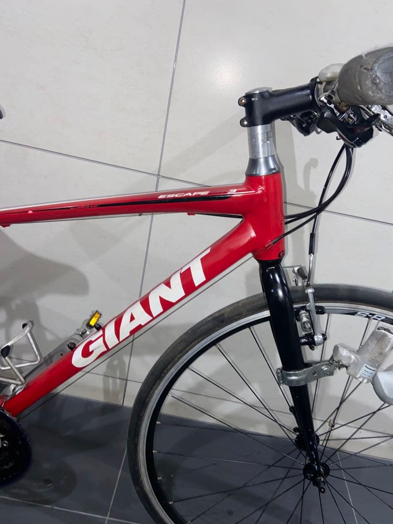 GIANT ESCAPE RX3 クロスバイク　ジャイアント　エスケープ　4