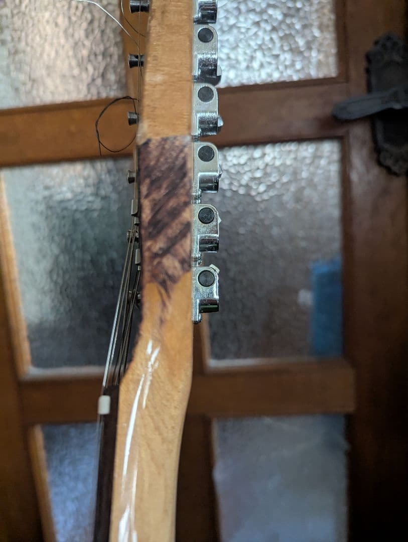 Super Customator 800 エレキギター