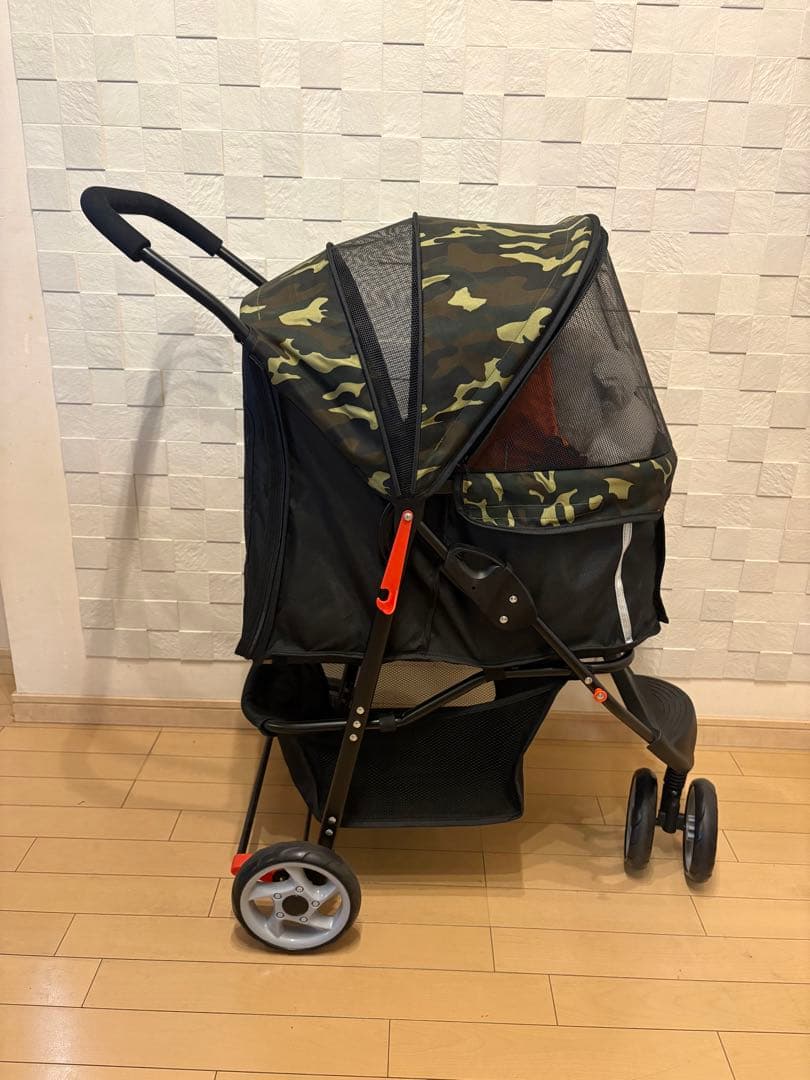 ペットカート メッシュカバー付き　ペットバギー　迷彩柄　犬　三輪バギー