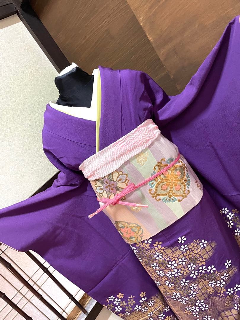 振袖 フルセット6点サイズM〜Ｌ流水舞桜文　金彩　正絹