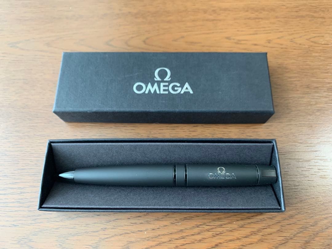 オメガ OMEGA ボールペン ノベルティ 非売品 ブラック 黒 マット調 箱入