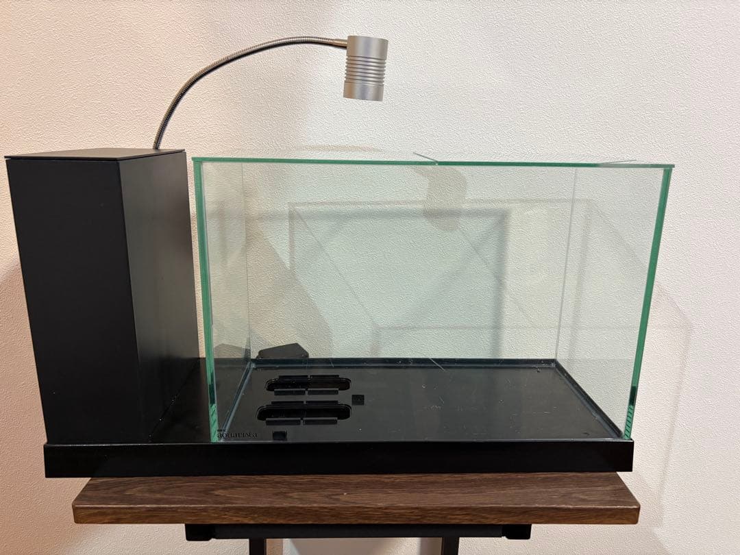 AQUA-U WIDE 黒　小型ガラス水槽セット