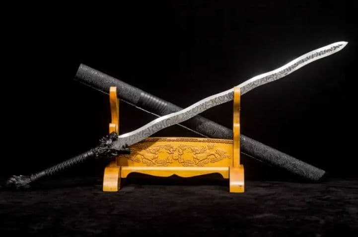 【狼蛇剣】古兵器 武具 刀装具 日本刀　模造刀 居合刀 武士道 鑑賞用 美術刀