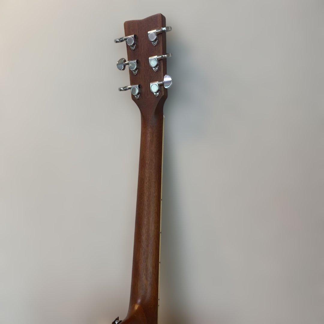 Yamaha FS820アコースティックギター　　 付属品　入門書などあり