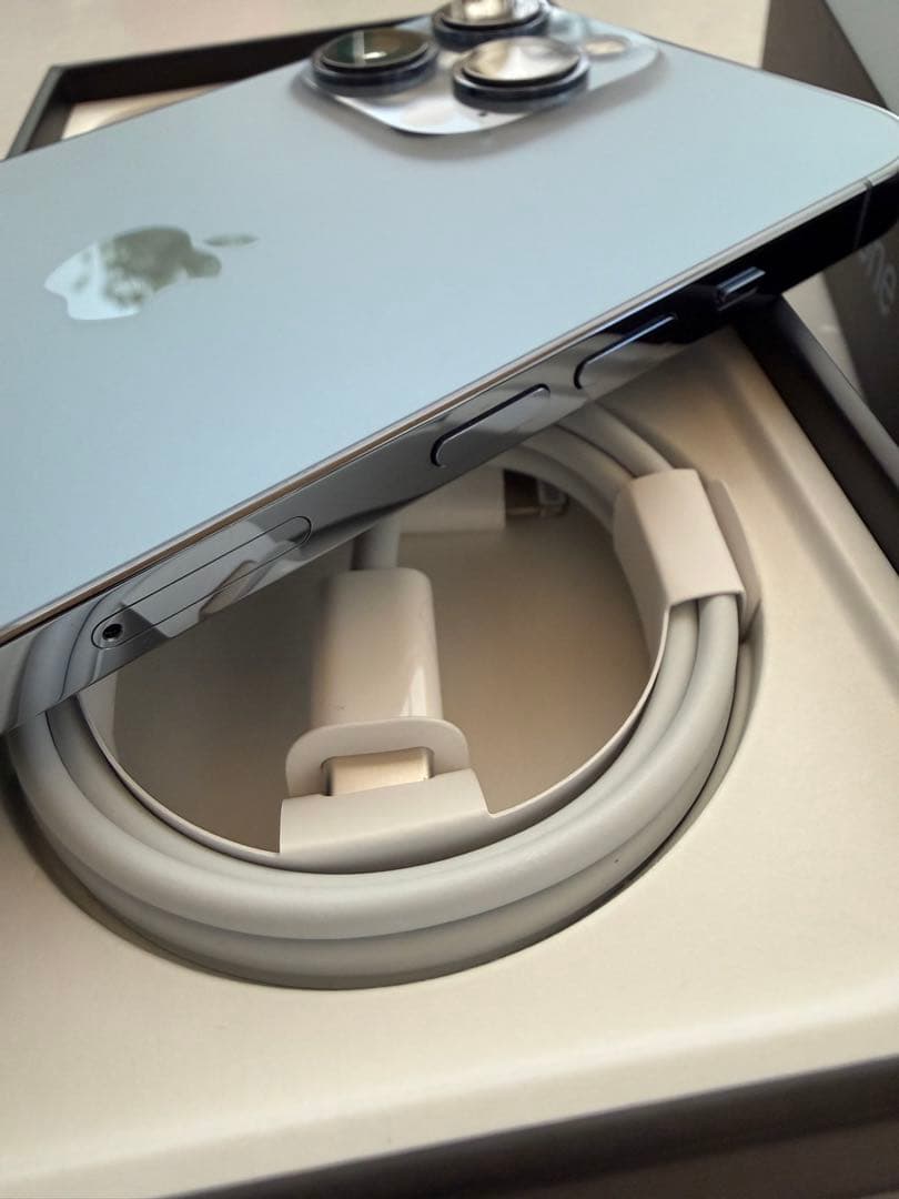 【値下げ済み】Apple iPhone 13 Pro ブルー 本体 128GB