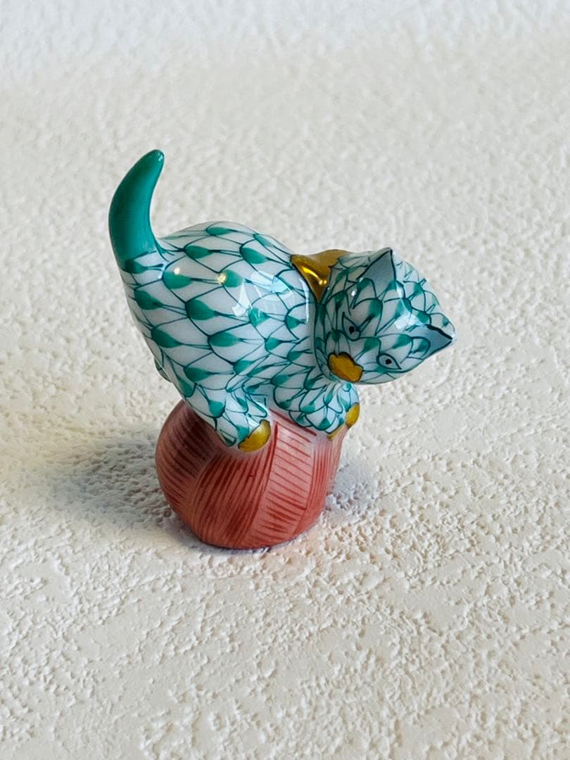 HERENDヘレンドフィギュリン猫&小物入れ