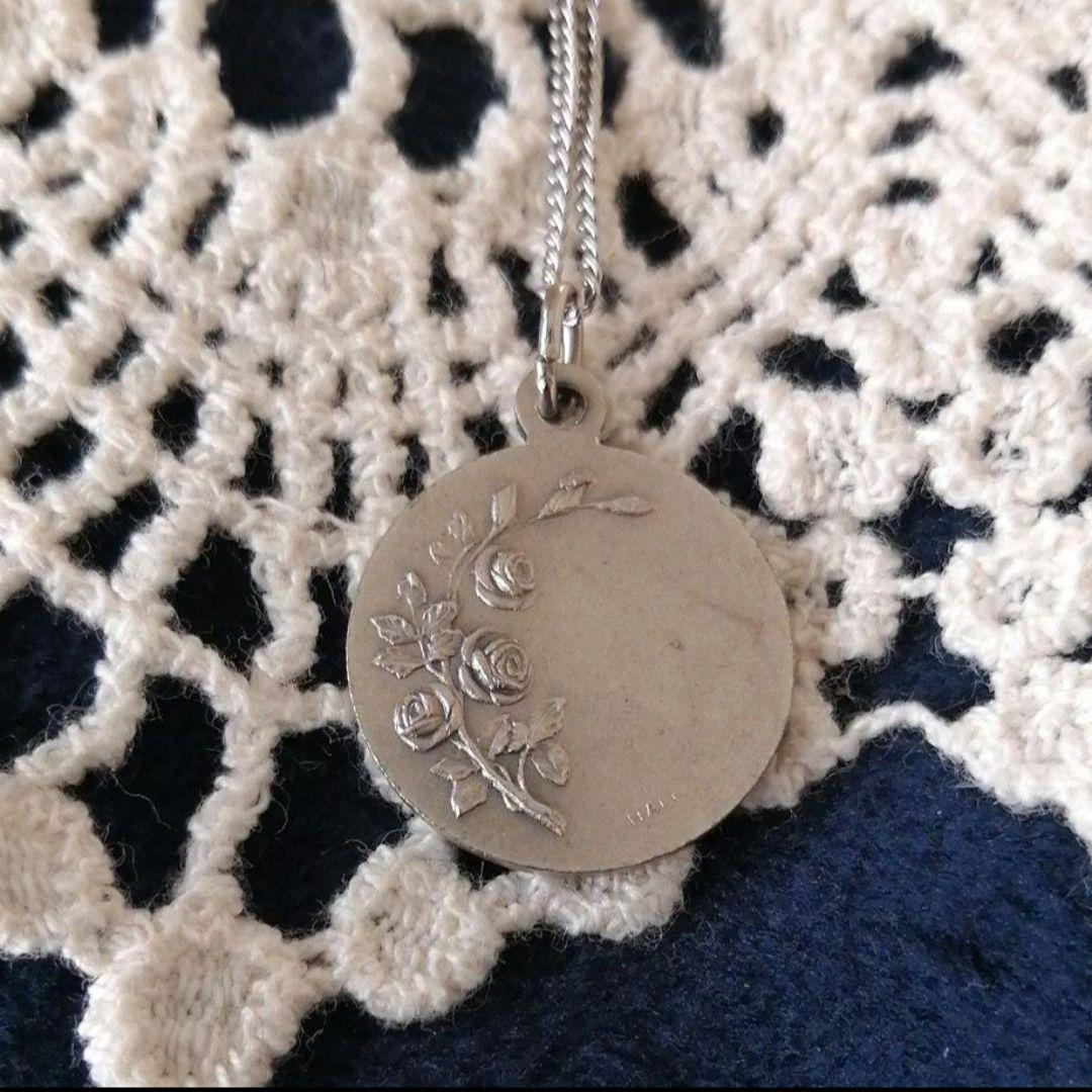 【フランス　アンティーク】天使　イエス　　メダイ　　ネックレス