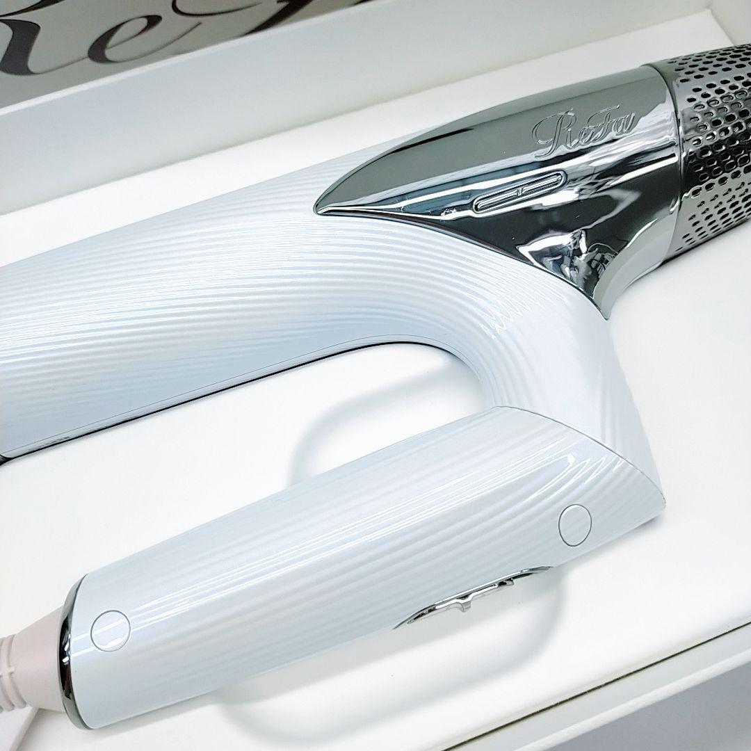 ほぼ未使用★付属品完備 Refa リファ ビューティック ドライヤー スマート