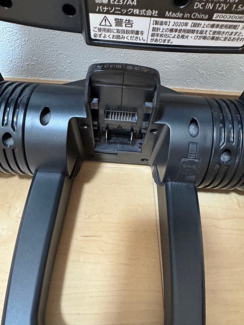 美品　パナソニック扇風機　充電池式　EZ37A4-B 動作確認済