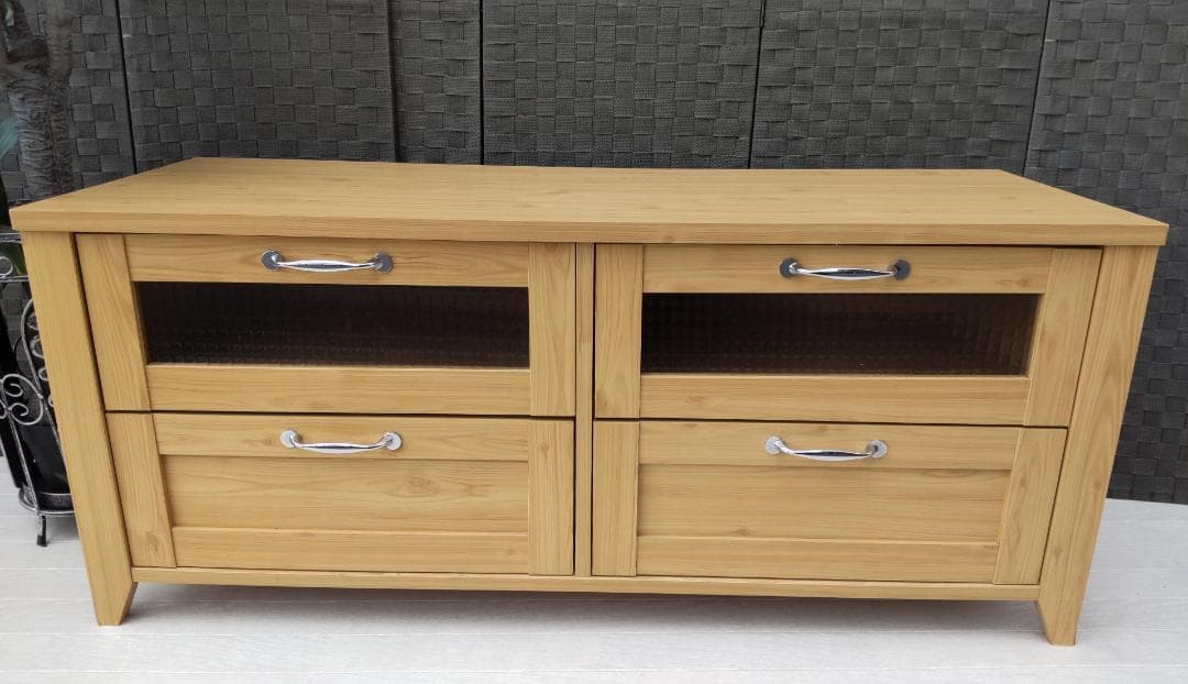 木製　テレビ台　引き出し付き　横約１１６ｃｍ×奥行約４２ｃｍ×高さ約５０ｃｍ