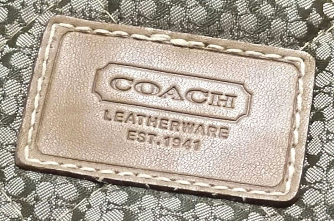 美品 COACH コーチ ドッグウェア 犬服 大型犬 マイクロシグネチャー