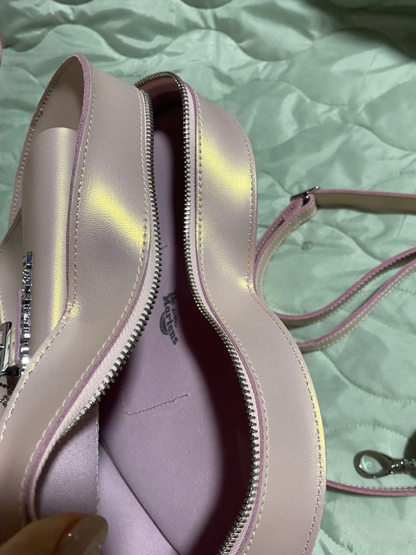 Dr.martens 2025バレンタイン限定ハートバック