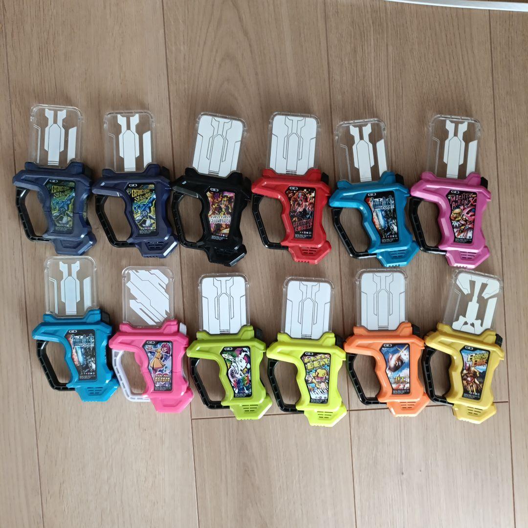 仮面ライダーエグゼイド 仮面ライダーエグゼイド 変身ベルトなどまとめ売り