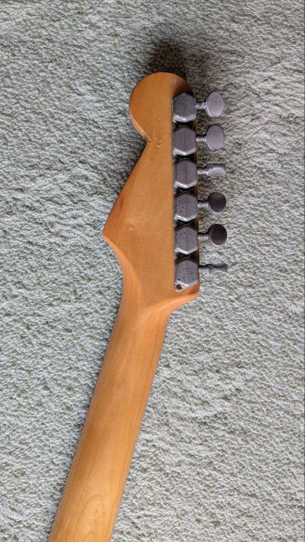 Fresher STRAIGHTER　国産ストラトタイプモデル80's