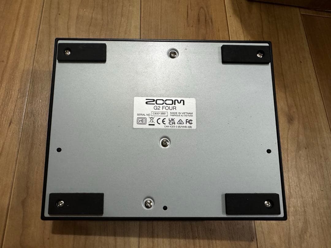 Zoom G2 FOUR ギターエフェクター