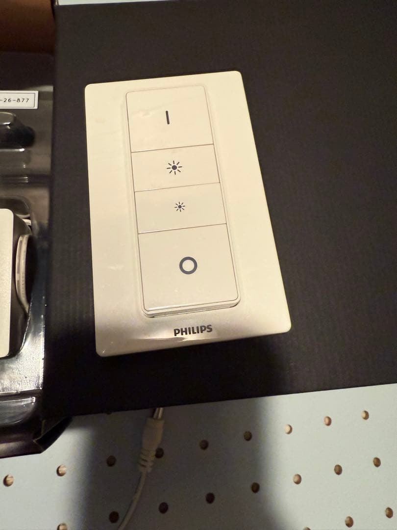 Philips Hue スマート電球 E26 Alexa対応 電球色 60W