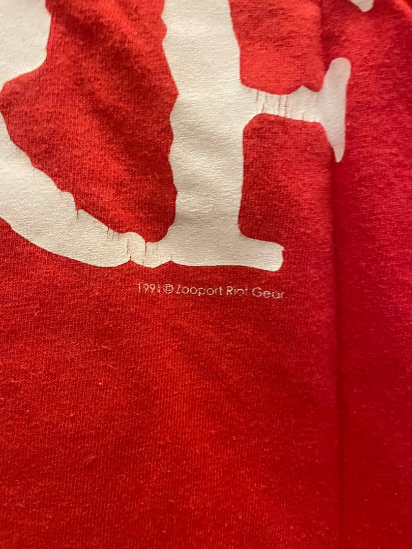 古着　チャールズマンソン Tシャツ M 赤