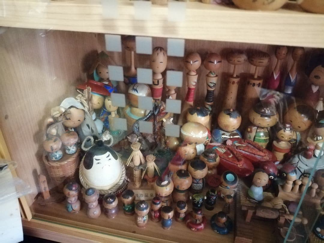 日本の伝統こけし人形コレクション大量ミニチュア
