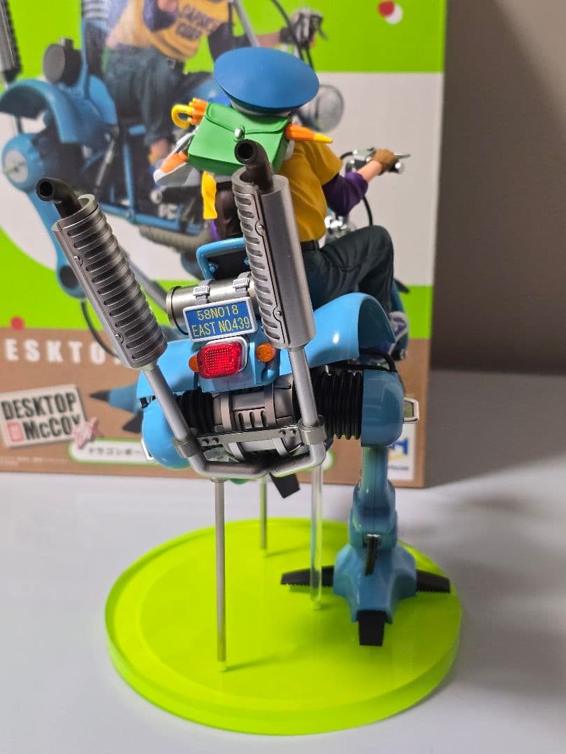 ドラゴンボール　デスクトップリアルマッコイEX 二足歩行ロボット　フィギュア