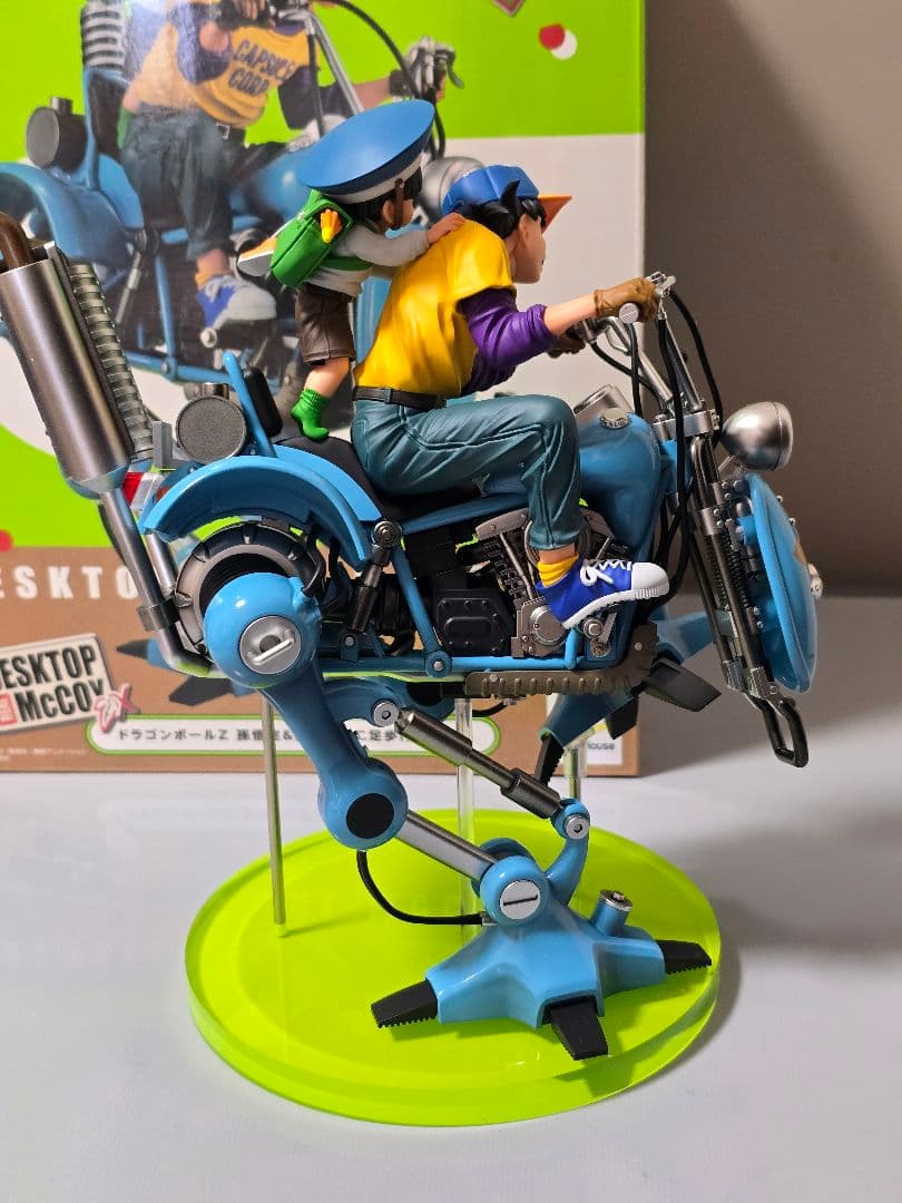 ドラゴンボール　デスクトップリアルマッコイEX 二足歩行ロボット　フィギュア