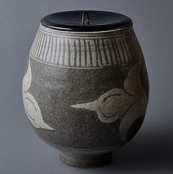 【李朝】高麗青磁　芋頭水指　梅瓶　象嵌柳蓮花　朝鮮美術　古陶磁　茶碗　南宋　珠光