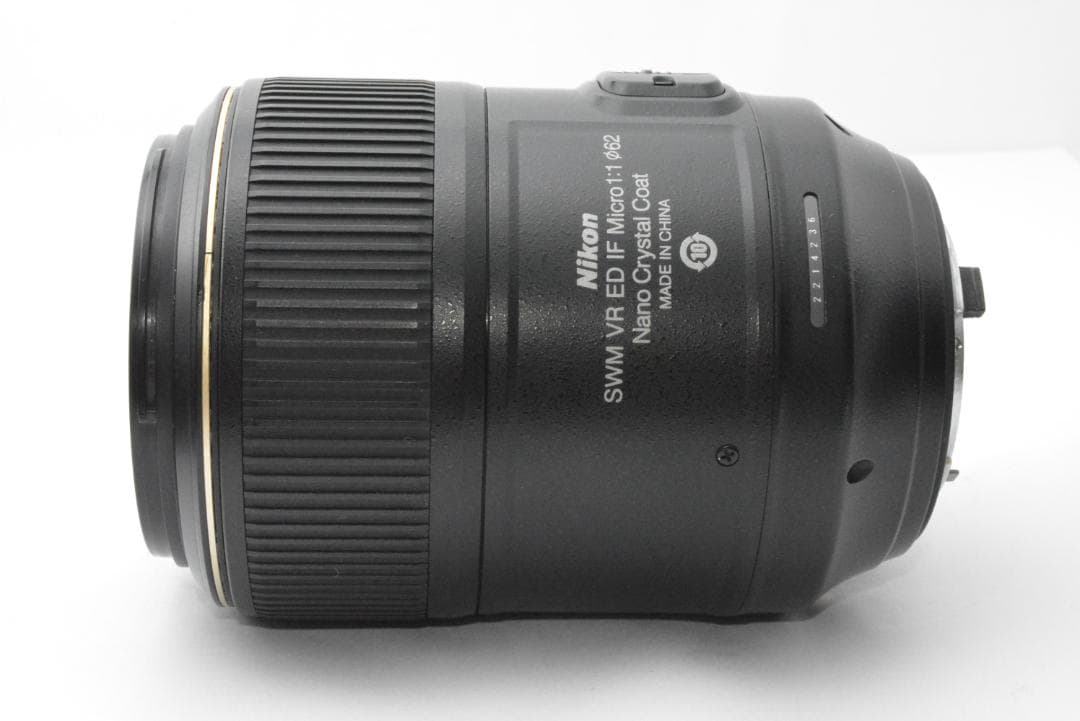 ★美品★ニコン NIKON AF-S 105mm F2.8 VR