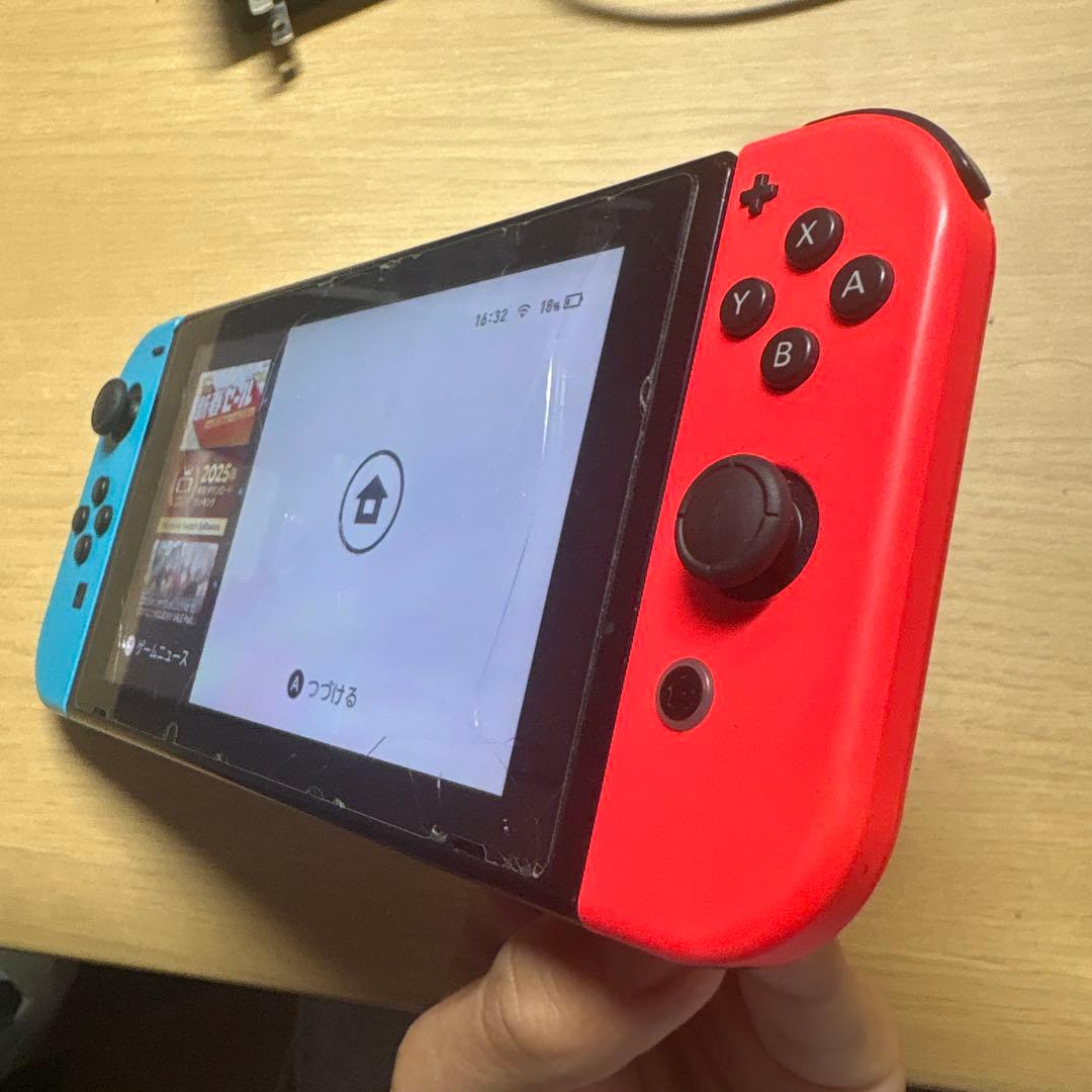 ジャンク品Nintendo Switch 本体 青/赤 充電器付き