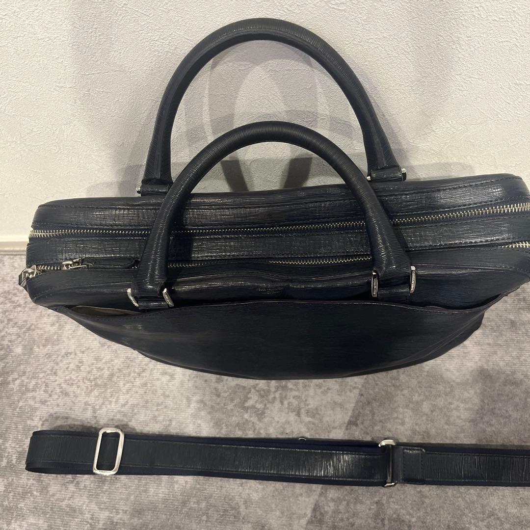 専用ペッレモルビダ　キャピターノ　ブリーフケース　ビジネスバッグ　2室　2way